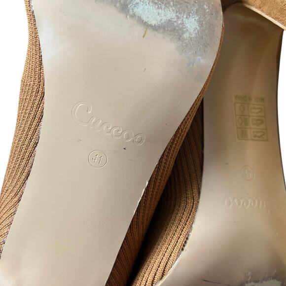 Cuccoo Slip On Stretch Square Toe 4” Heel Camel Color Sock Boots Size 9 1/2 - Picture 8 of 8